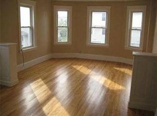 13 Fairbanks St #2, Worcester, MA 01610