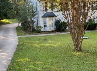 10 Dixon St APT A, Newnan, GA 30263