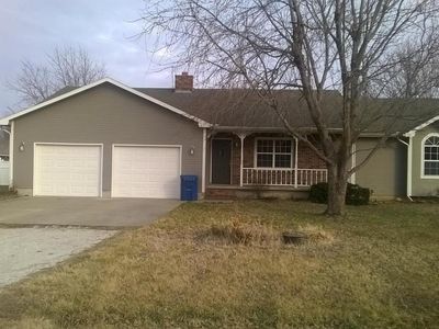 305 Elliott Dr, Carl Junction, MO, 64834