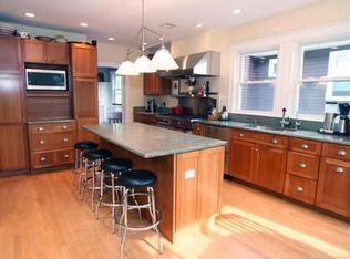 127 Appleton St #2, Cambridge, MA 02138