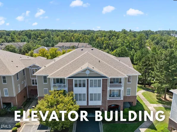 322 Waterford Lake Dr, Cary, NC 27519