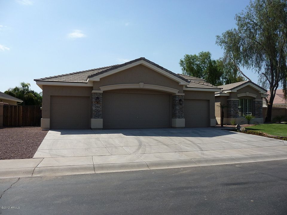 8006 South Dateland