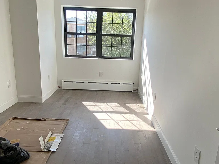 49 Bay 13th St #2F — Photo 4