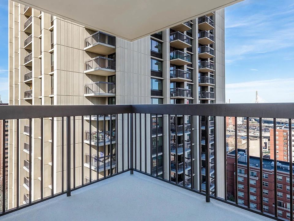 2nd image of 73 Staniford St #2001
