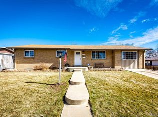 6720 S Logan St, Centennial, CO 80122