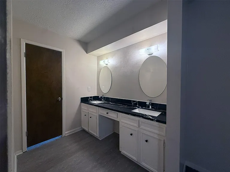 4107 Vista Rd #1 — Photo 10