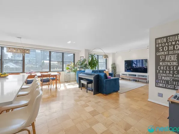 7 East 14th Street image 2 of 12