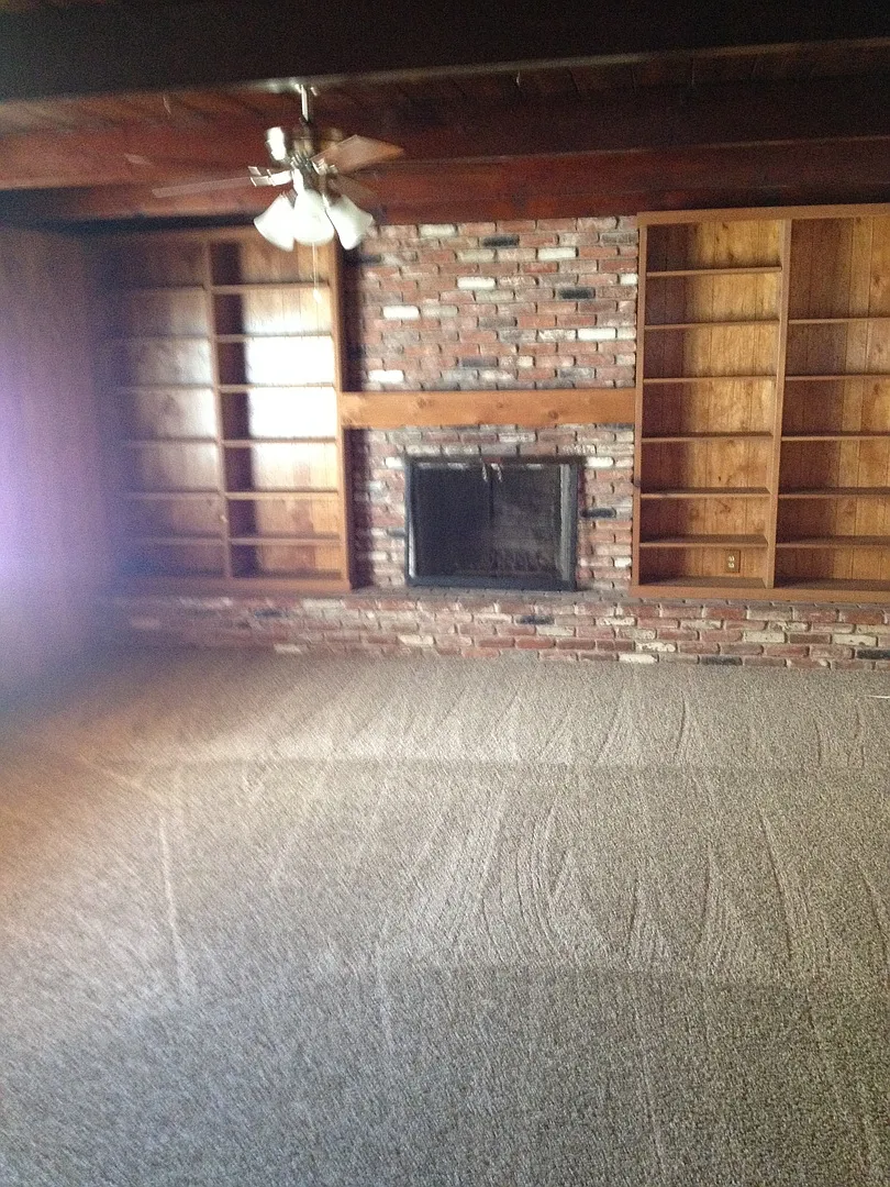 Beautifully Updated 6-Bedroom Home with Spacious Floor Plan! $5,595 — Photo 4
