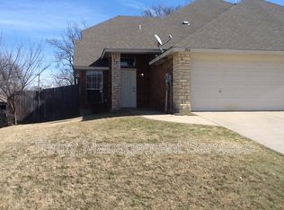 204 Rentz Place Cir, Weatherford, TX 76086