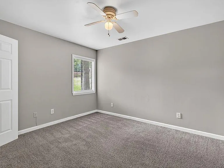 3575 Oakvale Rd #102 — Photo 15