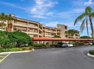 7507 La Paz Blvd APT 202, Boca Raton, FL 33433