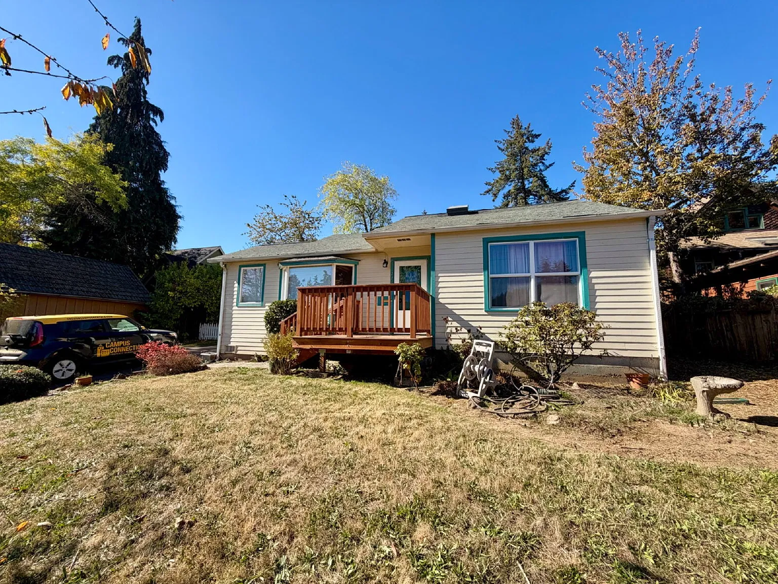 3 bed, 1.0 bath, $2,050 — Photo 1