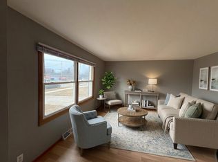 4103 N Saint Clair St, Racine, WI 53402