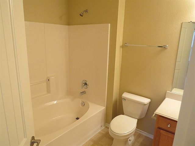 2nd image of 1633 Alewa Dr