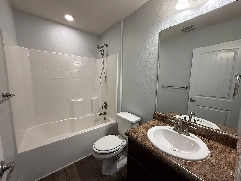 3881 Weatherstone Cir — Photo 22