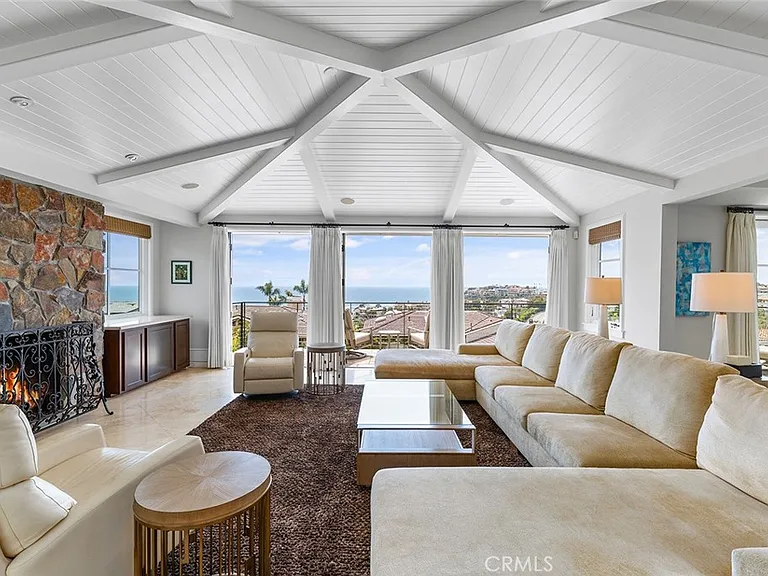322 Emerald Bay — Photo 5