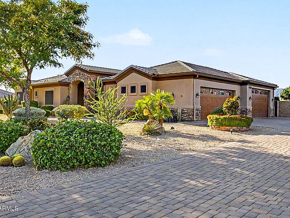 5th image of 806 W DESERT RANCH Road