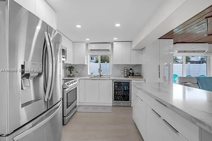 125 Gardenia St — Photo 5