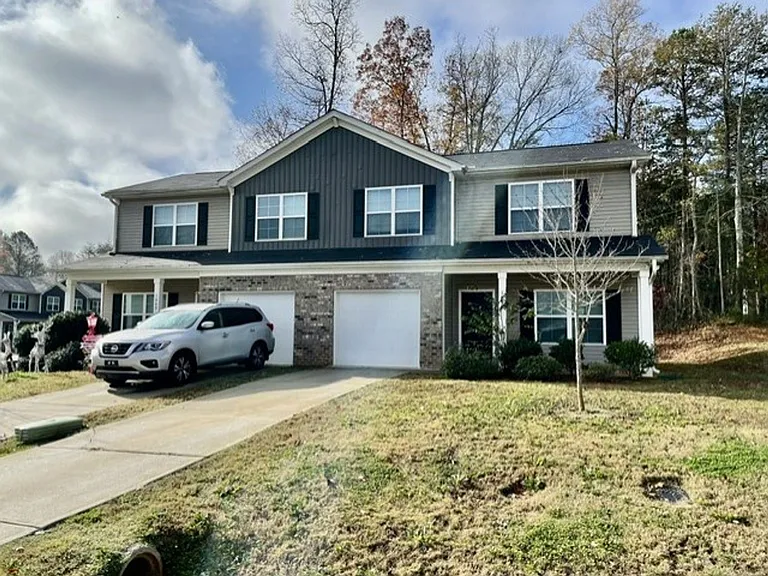 1025 Cedar Village Trl — Photo 1
