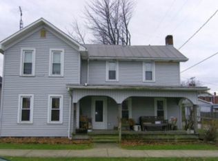 213 E Stevenson St, Gibsonburg, OH 43431