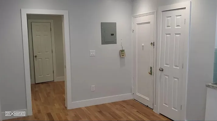 Rented by Oxford Property Group | media 8