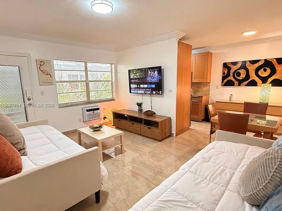 650 Pennsylvania Ave #2