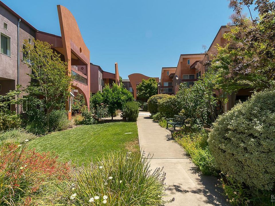 1st image of 1354 Yulupa Avenue #E