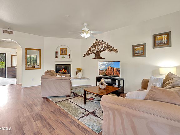 5th image of 2035 GRASSHOPPER Lane #1