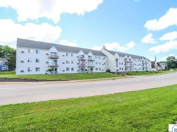 101 Albion Ave APT 307, Fairmont, MN 56031
