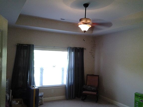 Large Master Suite w/step ceiling & fan
						:
						Beautiful Master suite w/ 2-Lg walk-in closets, large window/step ceiling & fan