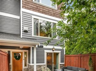 5422 Fauntleroy Way SW UNIT C, Seattle, WA 98136