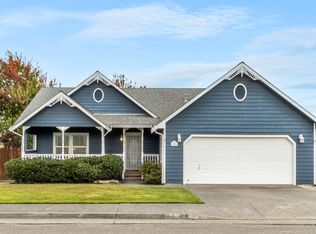 3534 Kenmar Rd, Fortuna, CA 95540