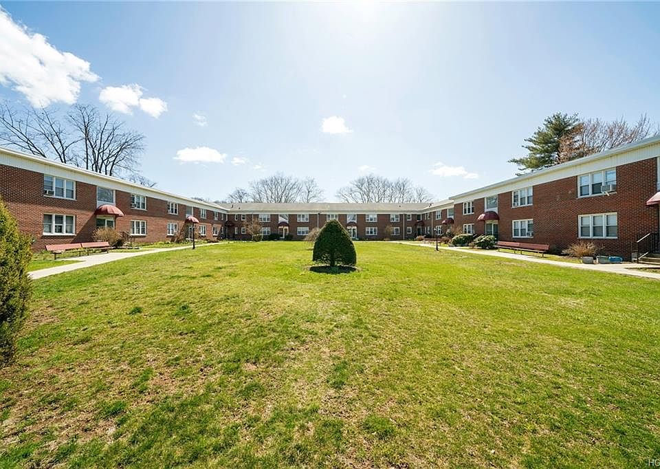 1st image of 3 Winchester Ave APT 2A