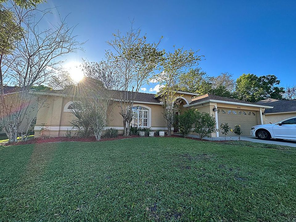1st image of 5542 Oak Hollow Dr