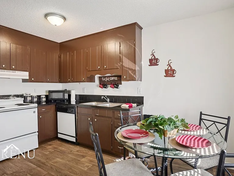 Briarcliffe Apartments — Photo 41