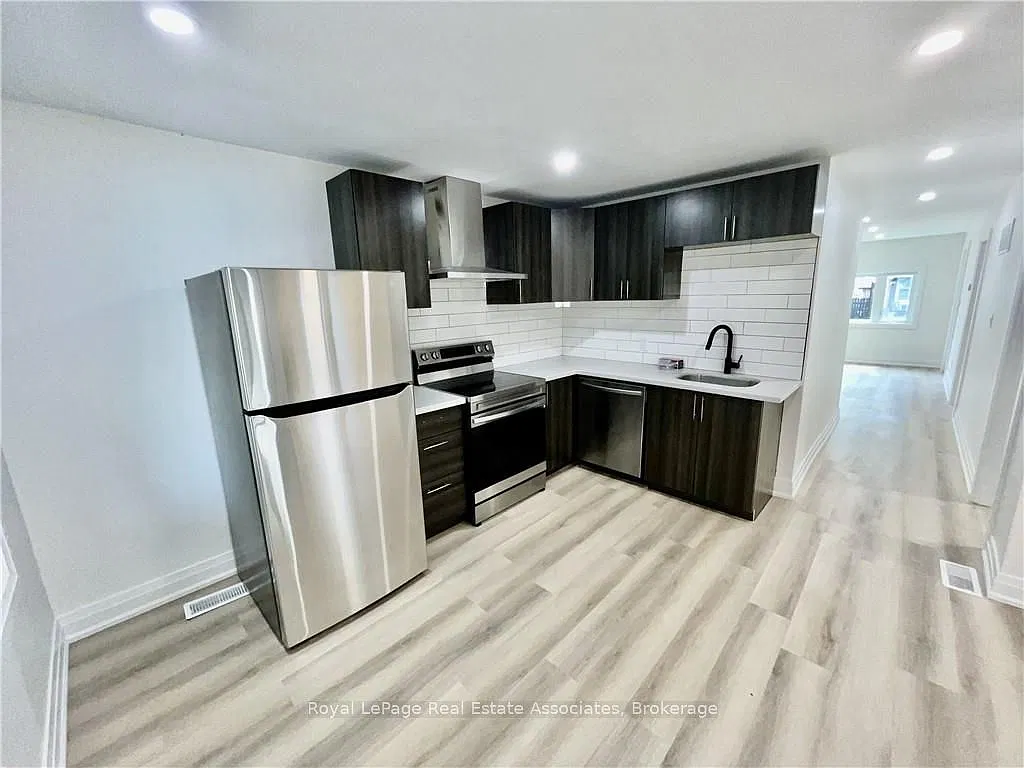 2 bed, $2,000 — Photo 2