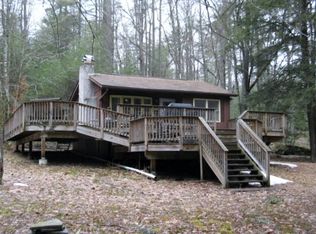 51 Schumacher Pond Rd, Barryville, NY 12719