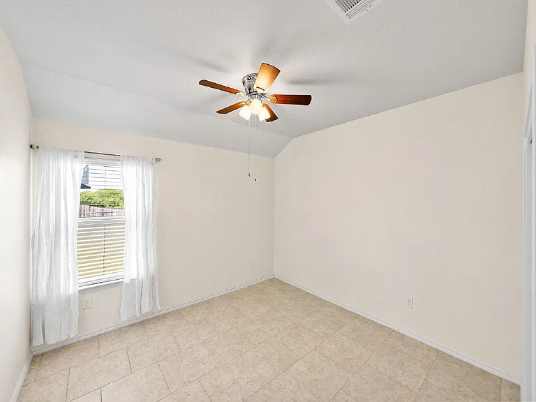 6097 Heron Dr — Photo 25