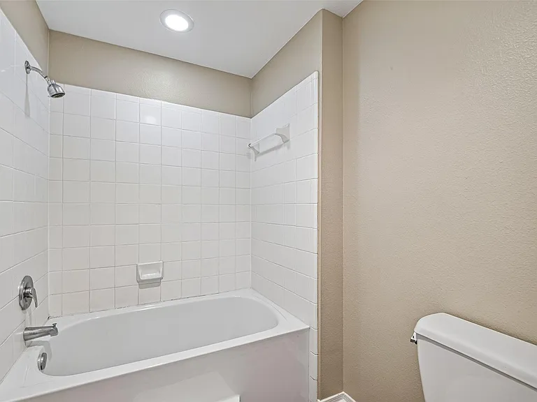 77 Woodlily Pl — Photo 20