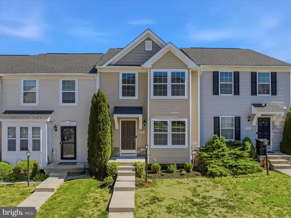 16 Britania Ct, Martinsburg, WV 25405
