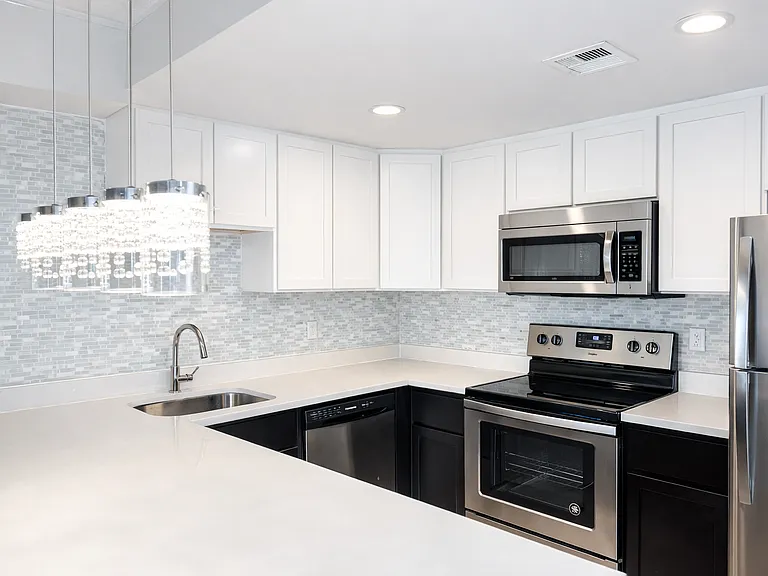 601 N Negley Ave — Photo 4