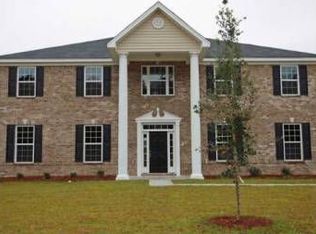 499 Stonebridge Cir, Savannah, GA 31419
