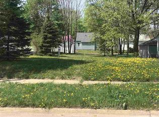 914 Denver St, Waterloo, IA 50702