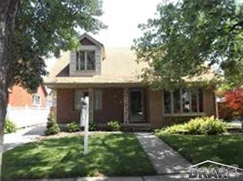 1st image of 2381 23rd St