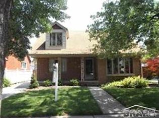 2381 23rd St, Wyandotte, MI 48192