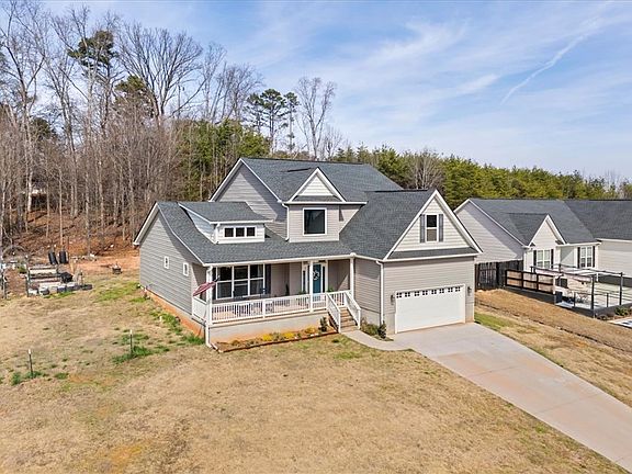 2nd image of 109 Quiet Way