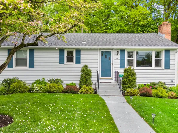 28 Cobblers Lane, Norwalk, CT 06851