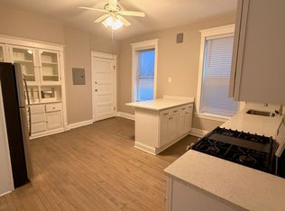 2225 N Leavitt St APT 2F, Chicago, IL 60647