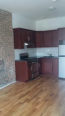 Rented by Obiajula Ugbomah, LREB | media 16