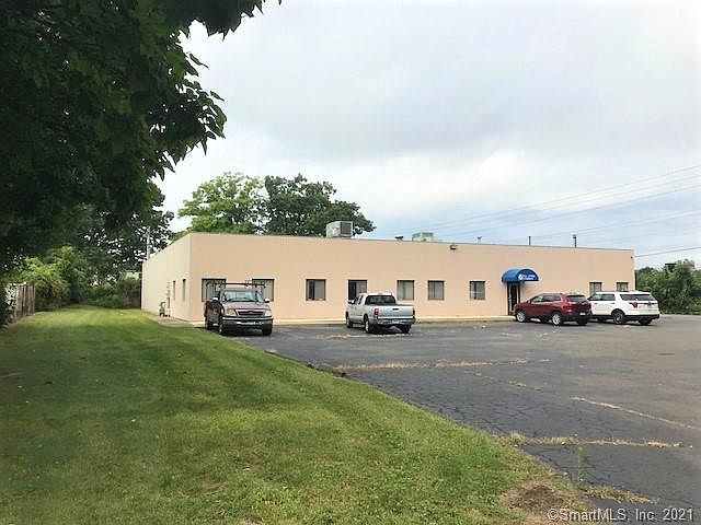 1st image of 19 Wood St